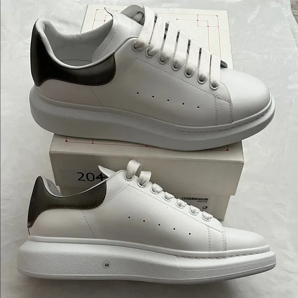 Alexander McQueen White Men's Sneakers Authentic - Picture 5 of 8